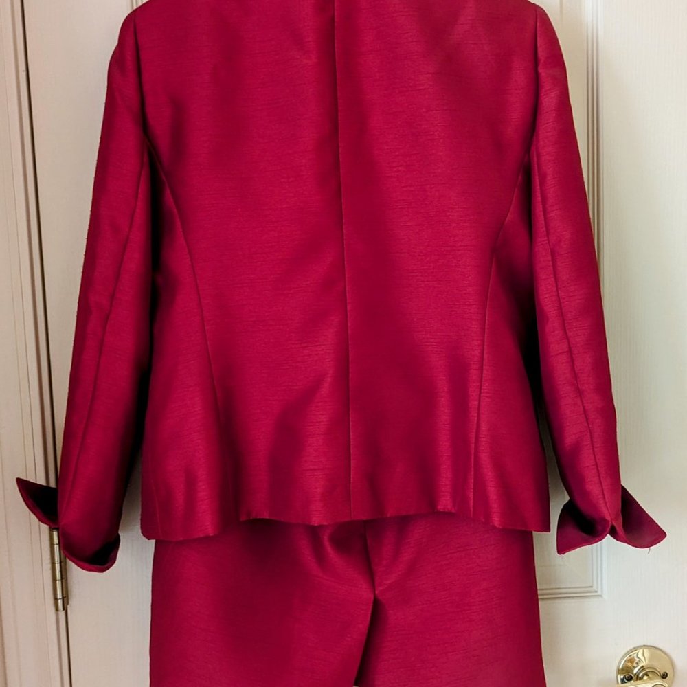 Le Suit Shiny Red Suit size 12P, - Picture 2 of 2